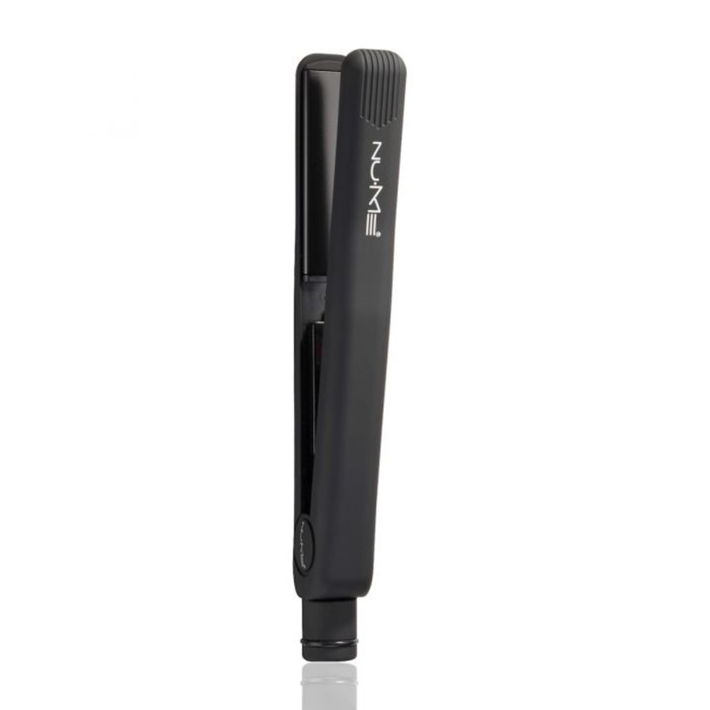 Nume Straightener
